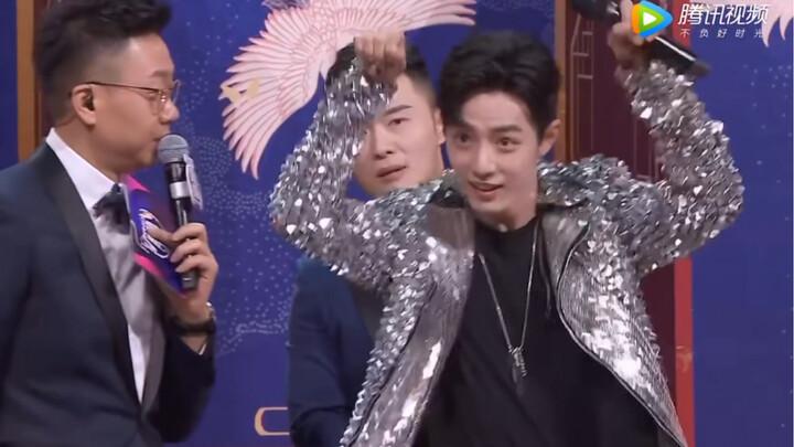 [肖战] Guess the Lyrics Throughout the Whole Process! Xiao Zhan Got It Wrong Right from the Start, Yet