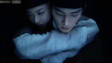 LOL! What's wrong with the brother and sister? They both like to jump on each other's backs! This is