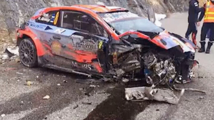 Phân tích vụ tai nạn nổi tiếng trên mạng: Dân đua rally, tim phải to hơn đầu mới đúng…