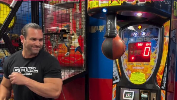 Women’s Punching Machine