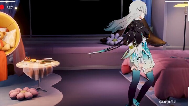 Just date, don't make a big deal about Firefly 🥰