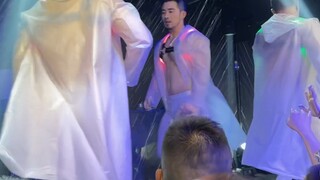 The first show of May Day