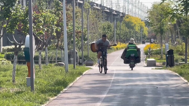 هذا الأمر مُفجِّر للغاية في عالم الغيتار بأكمله!