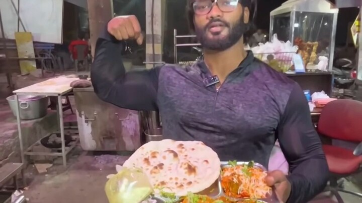 The gay guy’s Genghis Chicken set—after eating it, you’ll feel full of energy.