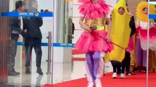 【龚俊】都给老子憋住，不准笑，我老龚不要