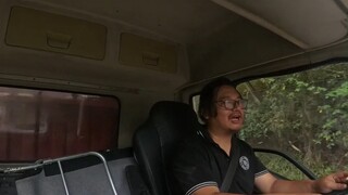 Membawa putriku bekerja sebagai sopir truk 3