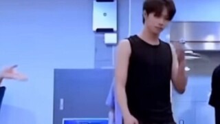 JL pag Hindi naka long sleevs 💕