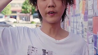 Lu Han starred in "Cross Fire" and I thought it was a bad show! But it became a huge hit! His acting