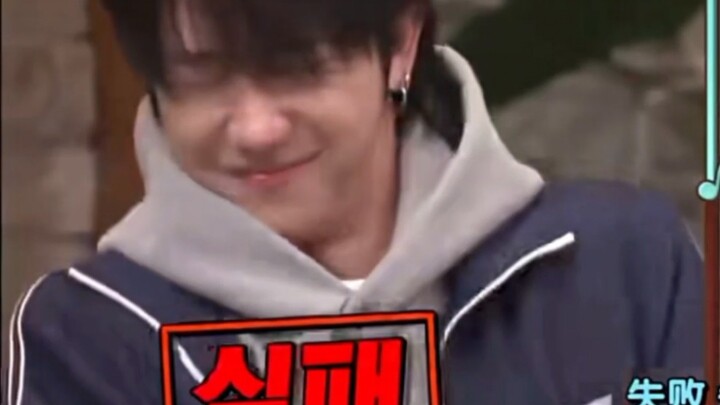 【Xu Minghao】Mereka melempariku…
