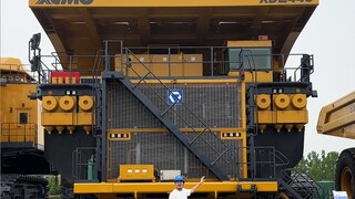 รถบรรทุกเหมืองแร่ที่ใหญ่ที่สุดในโลก ยางล้อเดียวซื้อบ้านได้หนึ่งหลัง! คุณเชื่อไหม?