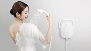 Japan's Cutting-Edge Technology: A Showerhead That Automatically Dispenses Foam