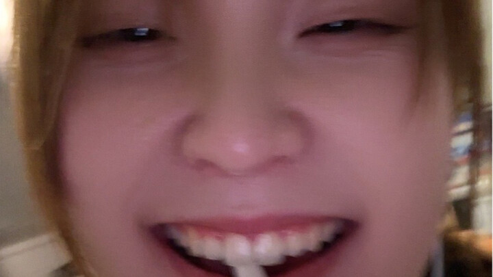 كيف دمّرتُ نفسي بالكامل من الدبلوم إلى الدراسات العليا؟