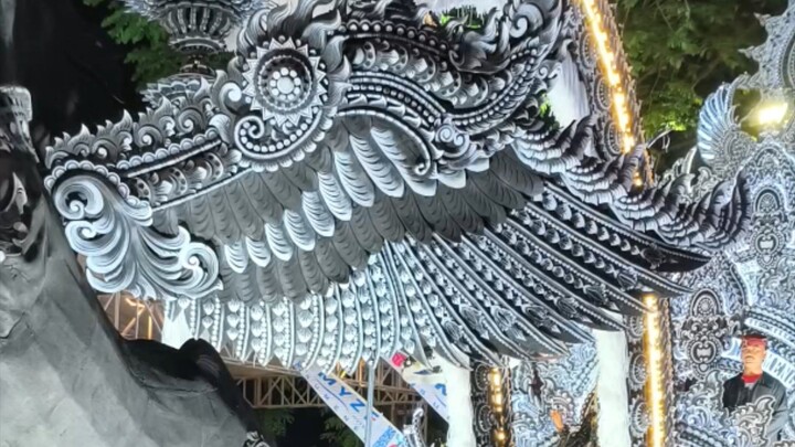performance mega remmeng di festival musik daul semadura di kabupaten sumenep 2026