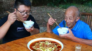 Thịt thăn heo xào lá hẹ xào 12 giây không tanh, không bị biến vị