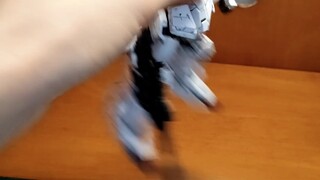 Saya merakit rg unicorn yang sudah ada di lemari selama tiga bulan, tapi saya tidak menyangka akan b