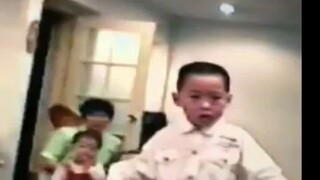 Wow! The Shell Version of "The Birth of the Dance King"