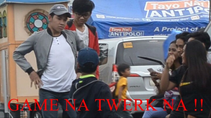 Mag Twerk sa Pedestrian | #WalangHiya Request