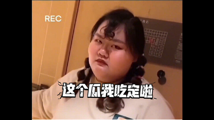 Quả dưa bị ép thì không ngọt, nhưng nó giải khát mà! Ha ha ha