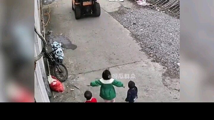 พี่สาวมีออร่าความเป็นแม่ติดตัวมาตั้งแต่เกิด #พี่สาวเหมือนแม่ #ออร่าความเป็นแม่ #ความรัก #สายสัมพันธ์