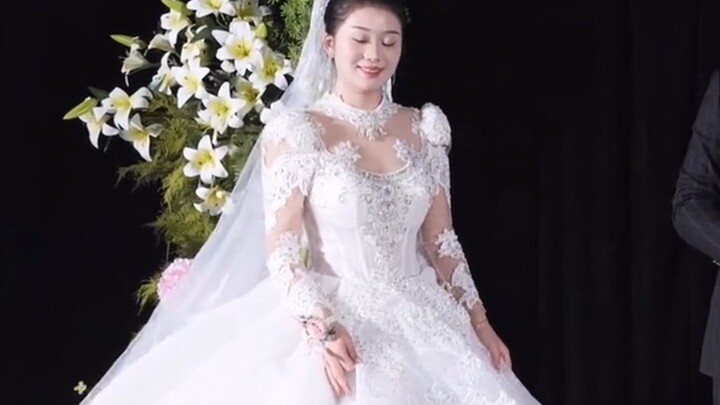 Sau này còn được tham dự đám cưới của cô bạn thân của tôi không?
