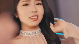 A delivery girl bravely rescues a billionaire CEO from a car accident, takes care of her husband in 