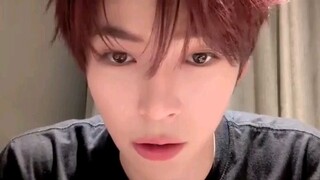 sung hanbin  2025.11.16 like