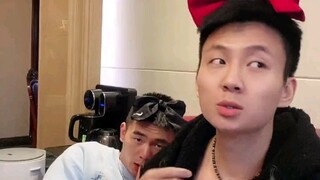 油腻可能会迟到 但不会缺席