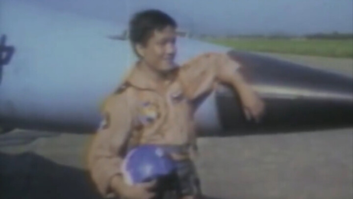 ภาพจริงของเหตุการณ์ปี 1981 เมื่อนักบินชาวไต้หวัน หวง จื้อเฉิง ขับเครื่องบินแปรพักตร์กลับสู่แผ่นดินให