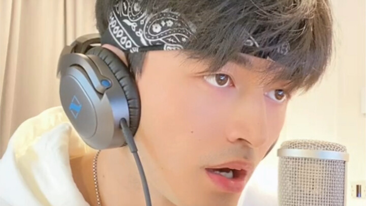 AI JuiceWrld hát bài học vội vàng chăng?!