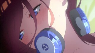 What is it like to wake up surrounded by five beautiful girls? The first round of complaints about t