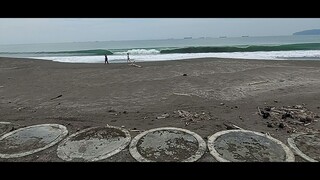 (sebelah timurnya) teluk penyu