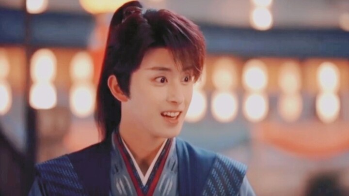 "You can give whatever the master gives me?" Luo Mingxuan confessed to his master, and the three cit