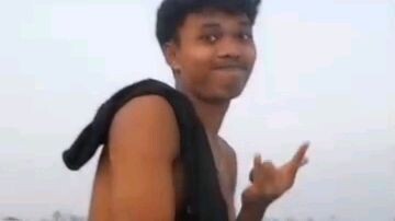 bermain layang-layang