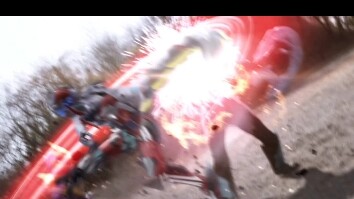 Kamen Rider Dimons released his real ultimate move, Devil's Requiem, which directly defeated the pro