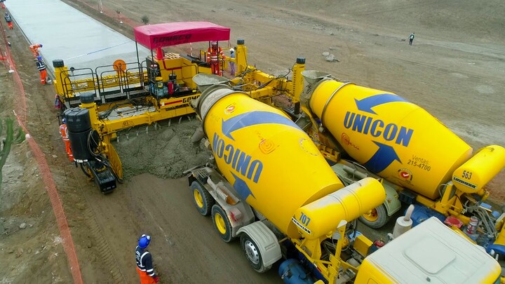 PAVIMENTADORA DE CONCRETO - ANTIGUA PANAMERICANA SUR  - TRAMO: REFINERIA CONCHAN  -  OVALO SAN PEDRO