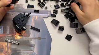 The guy spent 4200 minutes, stayed up all night and finished 1000 pieces of Godzilla, the finished p