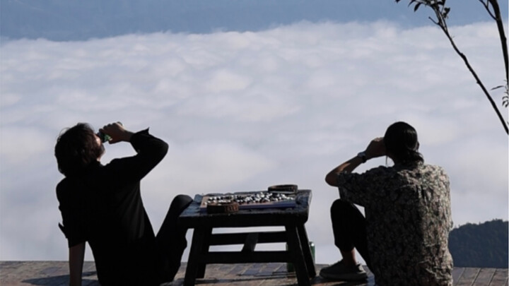 Drinks above the clouds