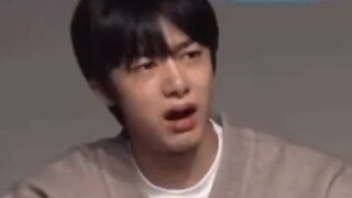 Người hâm mộ Kpop trước mắt tối sầm