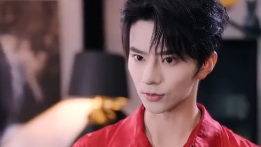 Aku mempekerjakan pria miskin sebagai asistanku, tak tahu dia CEO miliarder