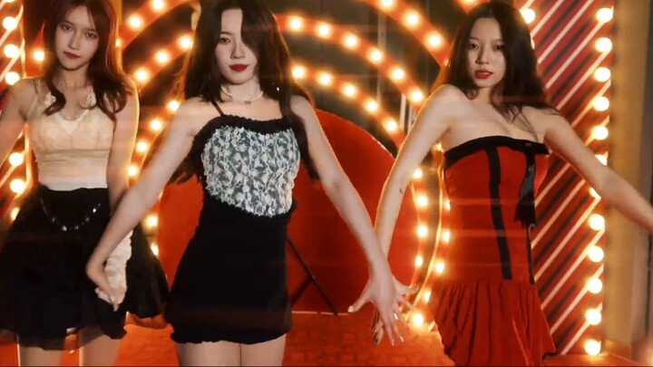 Domestic entertainment still depends on female college students? Chengdu girl group's beautiful stag