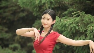 Ada bunga yang indah di dunia, yaitu mekarnya masa muda.