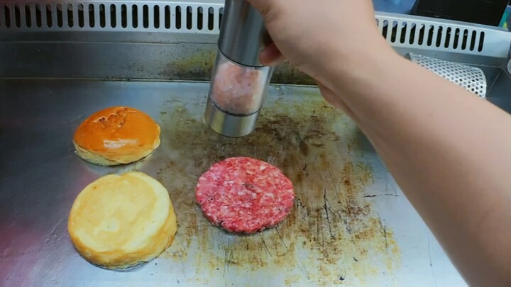 挑战最快做一个美味蟹黄堡