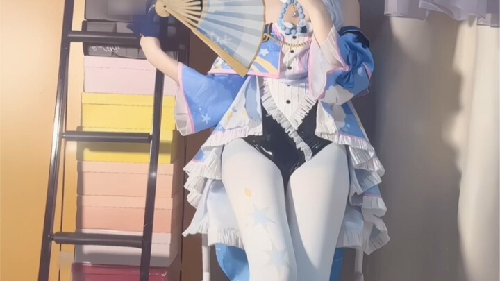 When Linghua turns into a bunny girl, do you understand the value of the innate white silk holy body