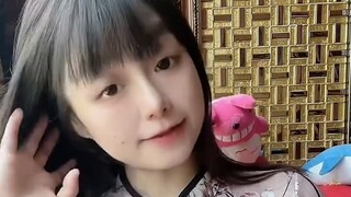 Suamiku, tolong belikan aku tas! ! !