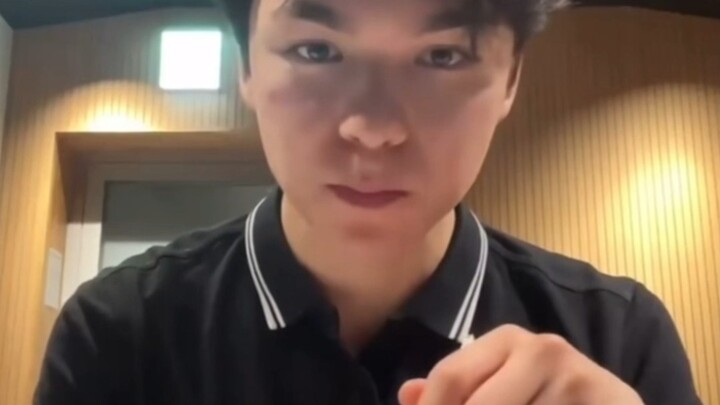 Rumah Minghao memang jadi surganya tempat makan favorit!