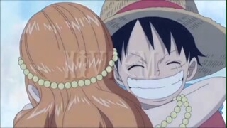 Nami Hugs Luffy - Sanji Left