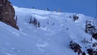 听说山下开饭了