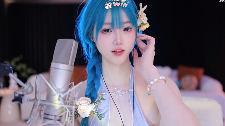 Warm & Heartwarming Cover of “Letting Go”