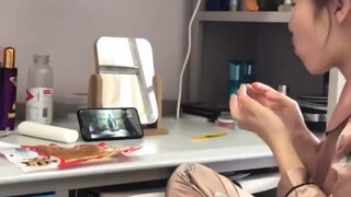 วิธีกินลั่วเถียวที่ถูกต้อง