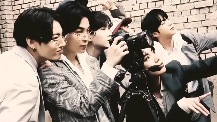BTS😘😘